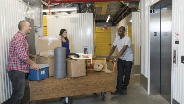 nyc-apartment-storage-_NYC-MINI-STORAGE